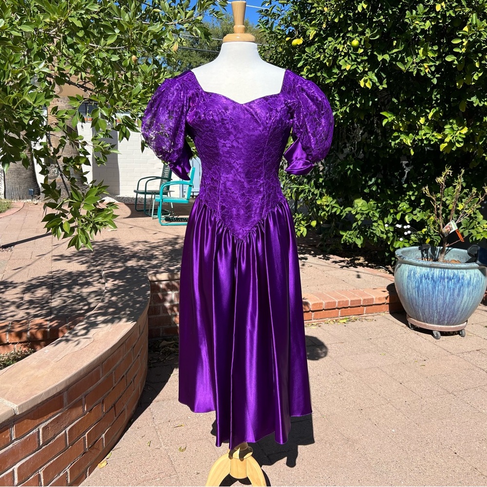 Alfred Angelo purple ‘80s prom bridesmaid formal dress 5/6